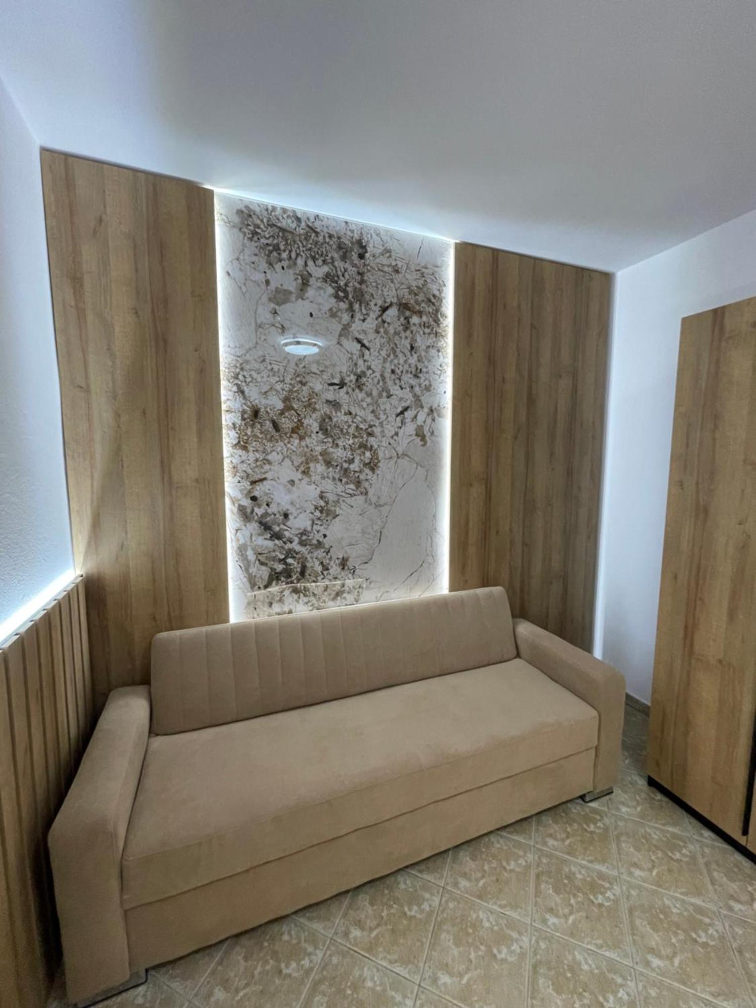 Hotel Riti Shiroka Bagian luar foto